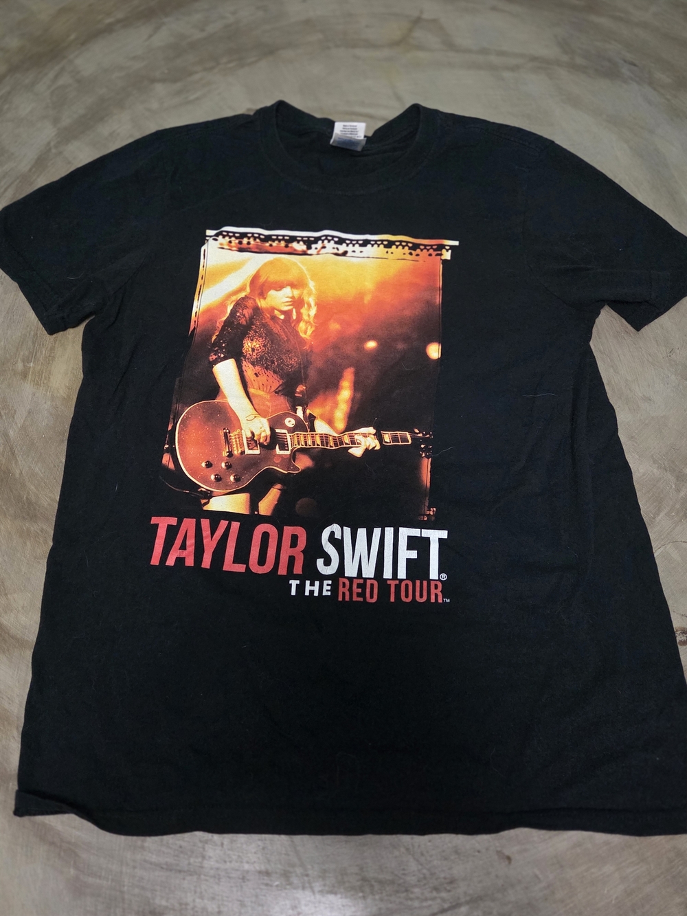Taylor Swift The Red Tour Graphic Tee - Black